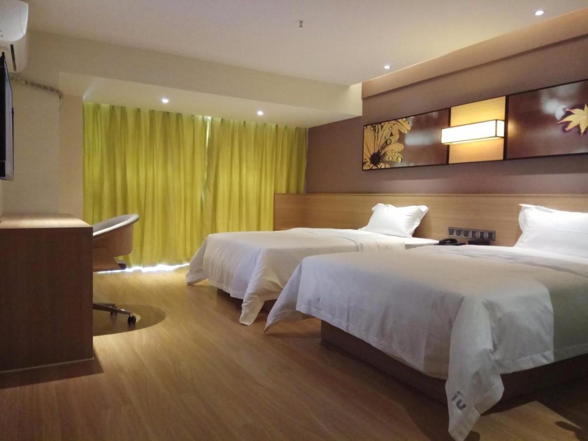 Iu Hotel Guiyang Jinyang Century City Shopping Center Chayuan Village Metro Vanke Zewnętrze zdjęcie