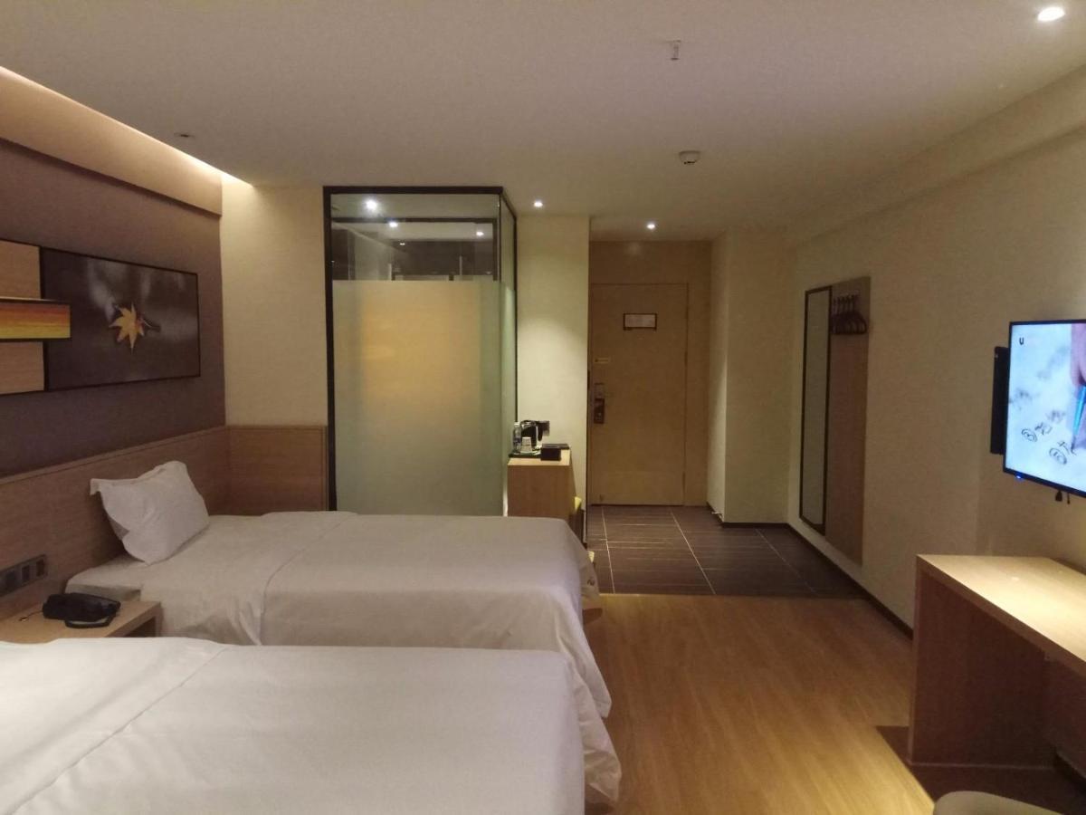 Iu Hotel Guiyang Jinyang Century City Shopping Center Chayuan Village Metro Vanke Zewnętrze zdjęcie